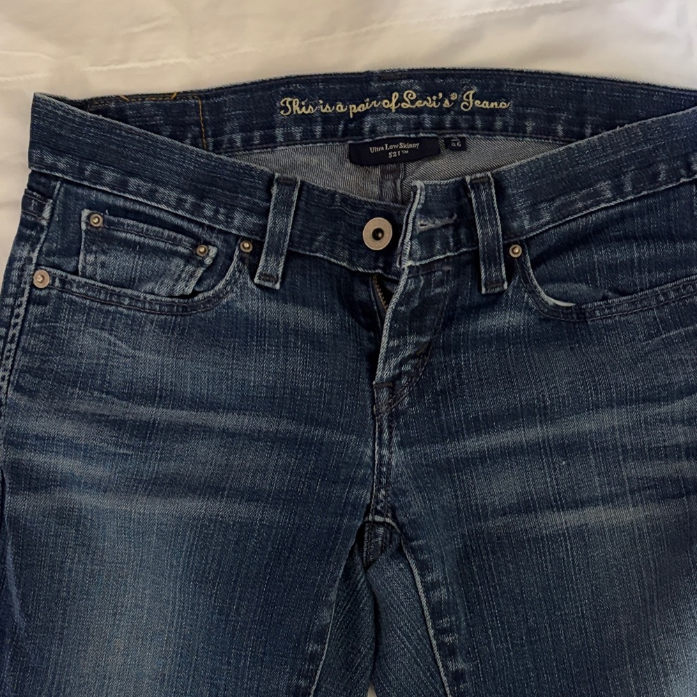 Levi's Women’s Dark Blue Slim Jeans